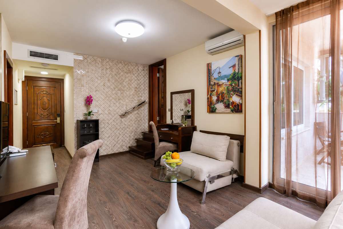 Prostran apartman u hotelu Premier